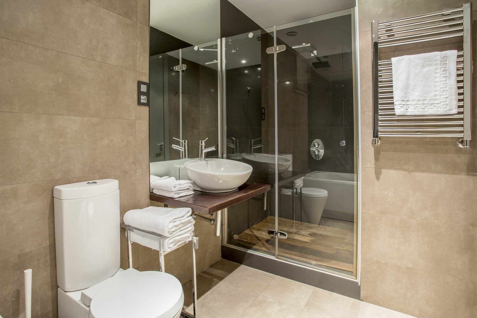 Gran Via Suites Мадрид Экстерьер фото