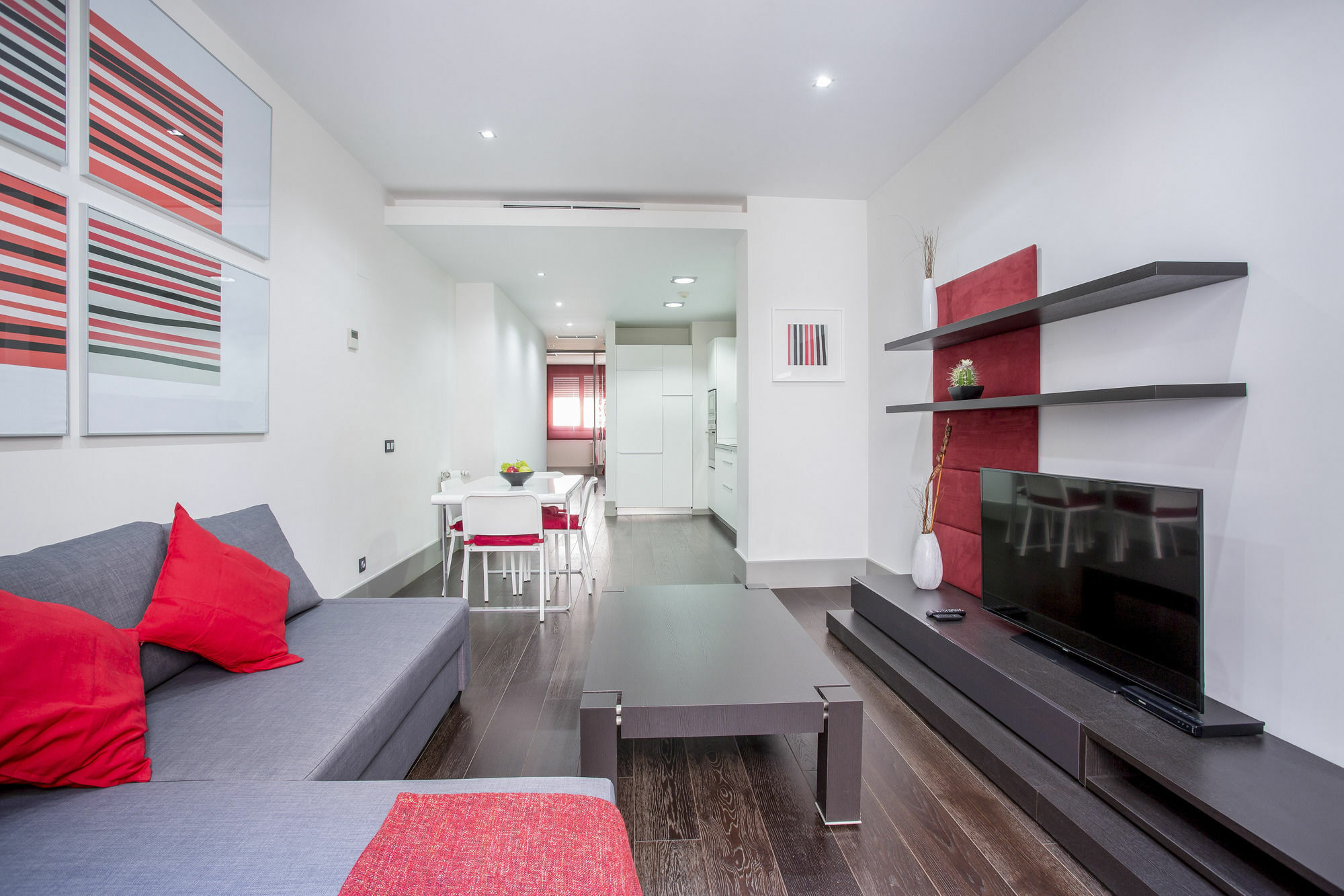 Gran Via Suites Мадрид Экстерьер фото